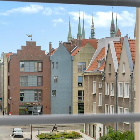 Old Town Straganiarska By Downtown Apartman